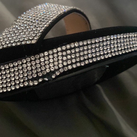 COPY - Shoes - Picture 2 of 7